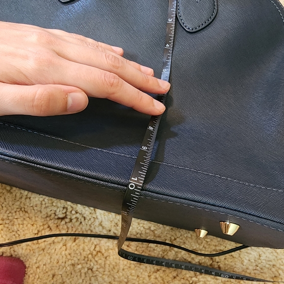 Genuine Leather Danier Top Handle Purse In A Dark Blue almost Black - Picture 10 of 13